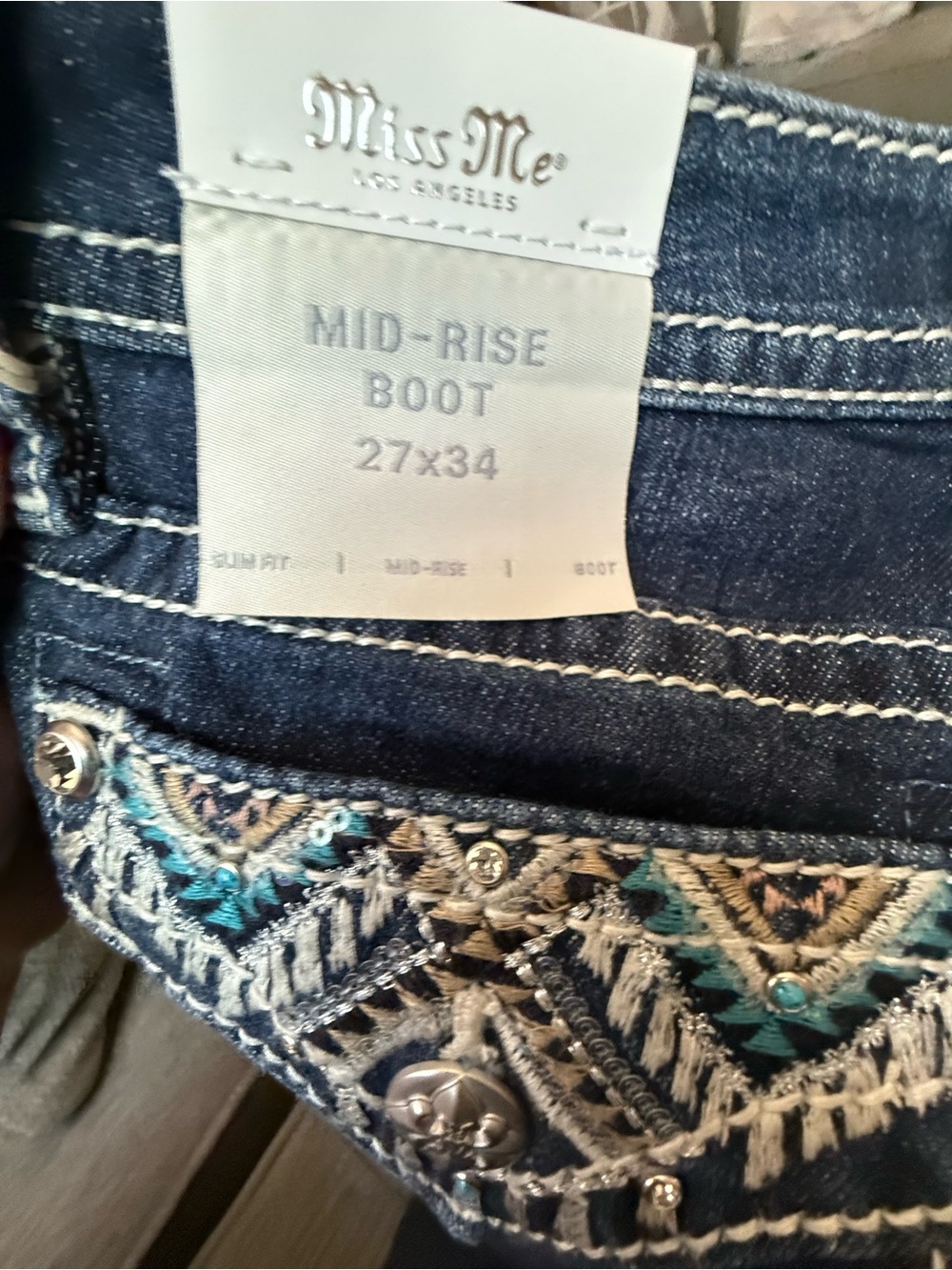 NWT Miss Me mid rise boot jeans w cntrst stitch/high design pockets retail $118 - Picture 8 of 14
